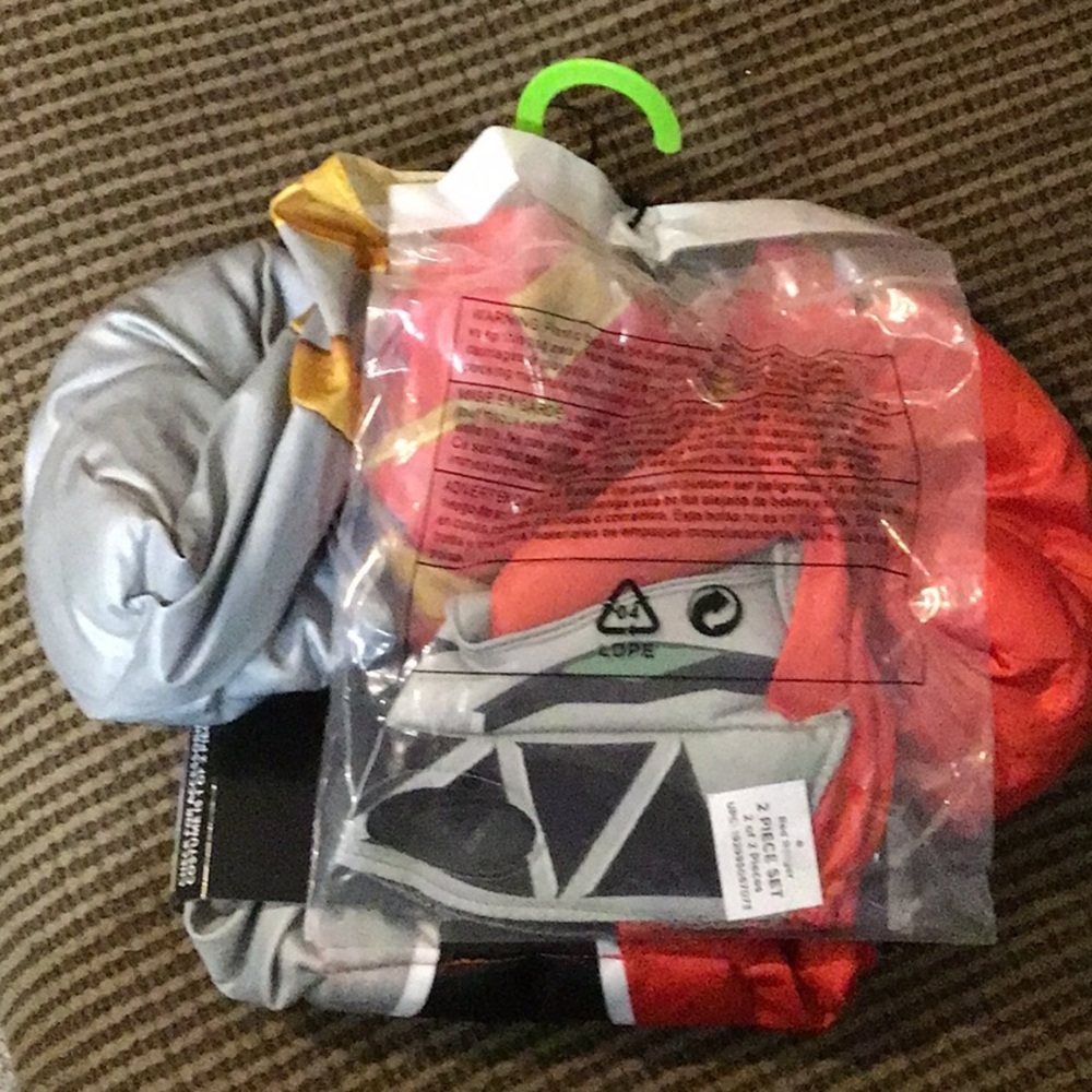 Power Rangers Costume - Picture 7 of 7
